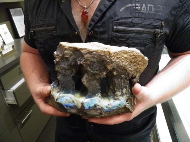 THE OPAL CAVES Boulder opal specimen